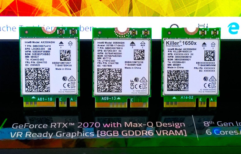 Moderne Laptop-Funk-Module: Links das neue Wifi-6-Kärtchen Intel AX200 bis 2400 Mbps. Mittig das bisherige Wifi-5-Top-Modul Intel AC 9560 bis 1733 Mbps. Rechts das Wifi-6-Modul Killer 1650x auf der Basis des Intel AX200, ebenfalls bis 2400 Mbps (Bild: Harald Karcher).