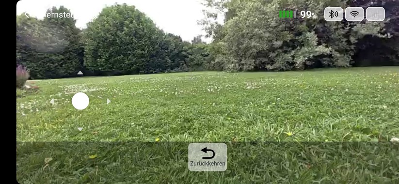 Über die Movahome-App hat man auch Zugriff auf den Livestream der im Viax 500 integrierten Kamera.