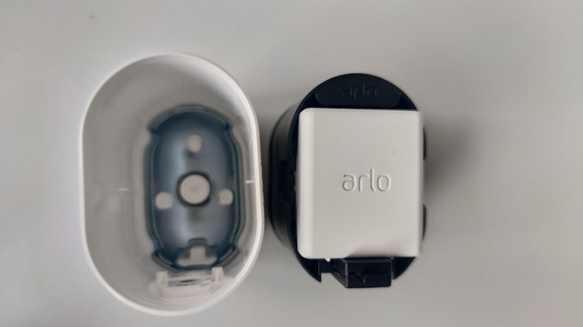Arlo Ultra 2 Spotlight