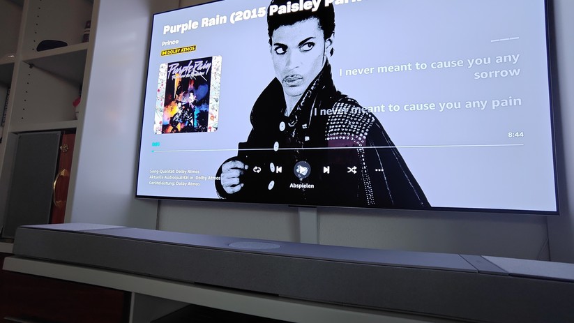 Viele Streamingdienste bieten inzwischen auch Musik mit Dolby Atmos. Damit klingt Musik deutlich besser als bei einer klassischen Stereo-Ausgabe.
