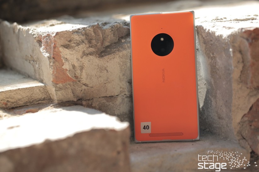 Lumia 830