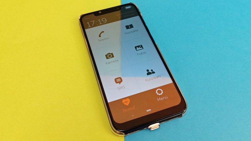 Das Gigaset GS195 LS hat ein Display mit 6,2 Zoll Diagonale. Für Video-Calls mit Senioren reicht das in den meisten Fällen.