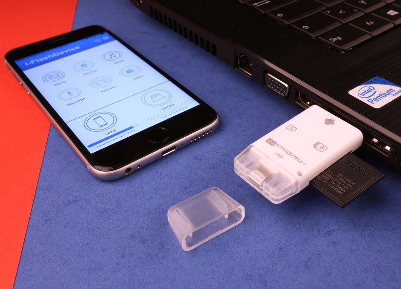 Das iFlashDeviceHD funktioniert auch an jedem Computer mit USB-Anschluss.