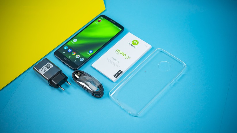 Lieferumfang des Motorola Moto G6 Plus