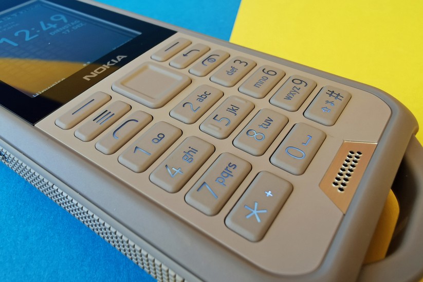 Die Tasten an sich sind in Ordnung, die Bedienung darüber im Vergleich zu Touchscreens aber antiquiert