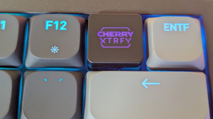 Cherry Xtrfy K63W Pro Compact Ultra-Wideband - Bilder 