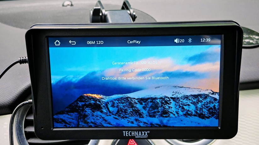 Technaxx Wireless Carplay & Android Auto Display 7" (TX-320): Kurz vor der Kopplung