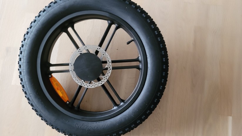  Faltbares E-Fatbike mit Doppelfederung und ergonomischer Sitzposition