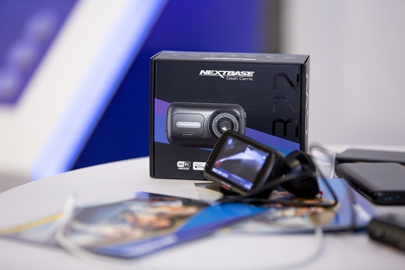 Ab Mitte 2019 bringt Nextbase seine neuen Modelle. Hier die Nextbase 422GW.