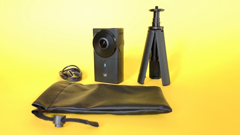 Der Lieferumfang der Yi 360 VR.