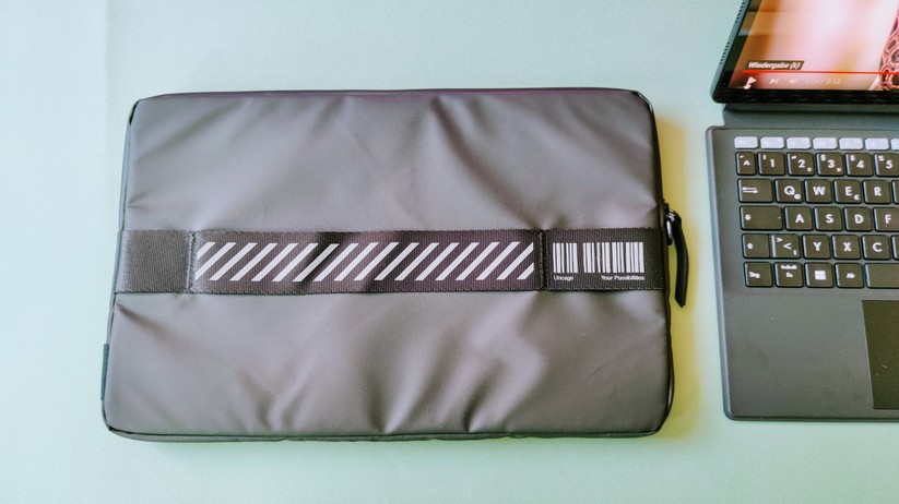 ASUS Vivobook 13 Slate OLED