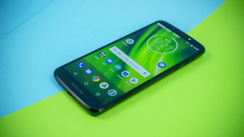 5,7 Zoll Display des Motorola Moto G6 Play