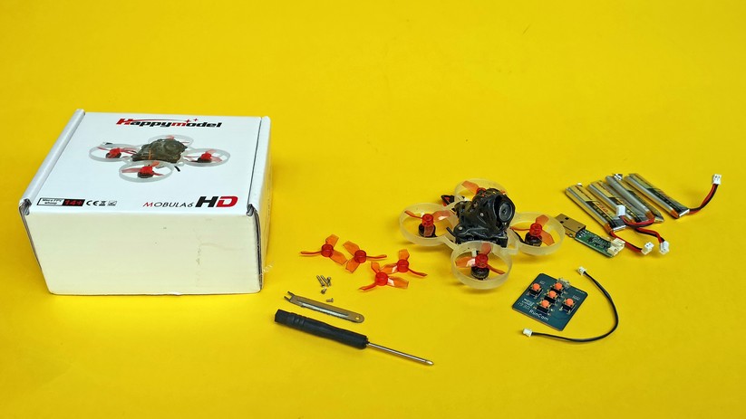 Der Lieferumfang. Alternativ gibt es eine RTF-Version inklusive Handsender.