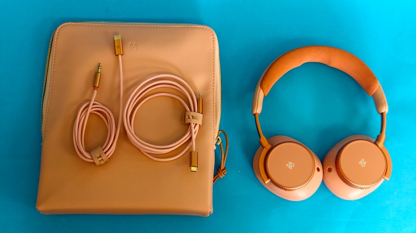 Bang & Olufsen Beoplay H100