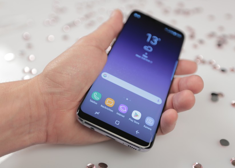 Das Samsung Galaxy S8 ist ein echter Hingucker.