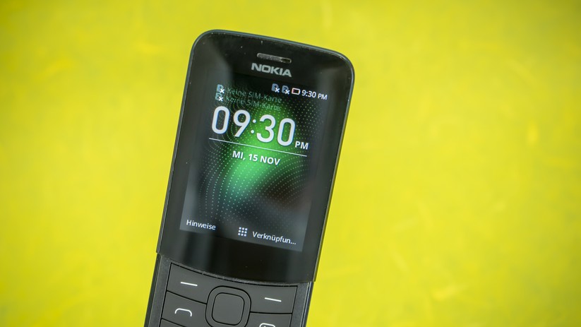 2,4 Zoll großes Display des Nokia 8110 4G