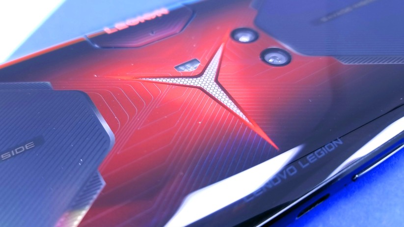 Lenovo Legion Phone Duel