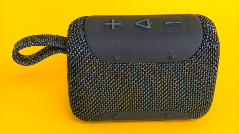 JBL Go 5