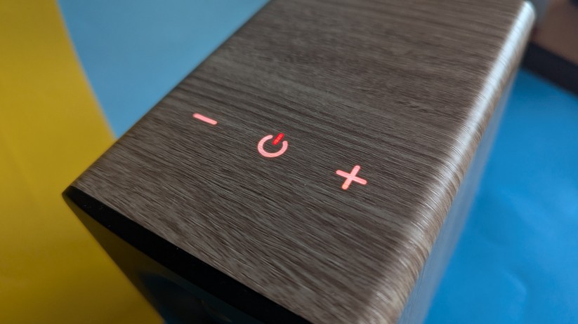 Edifier M60 - Bilder 