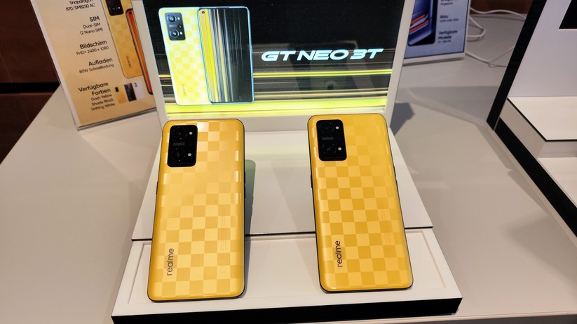 Realme GT Neo 3T