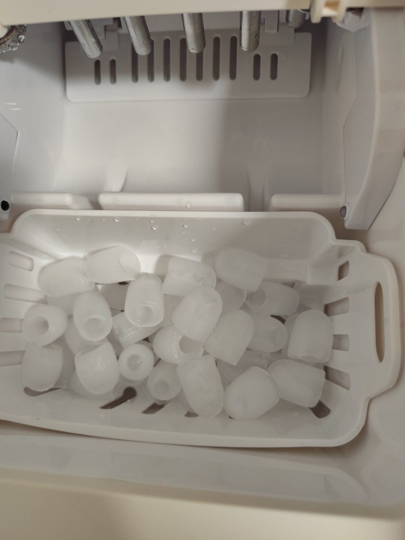 Eiswürfelmaschine Sweetcrispy