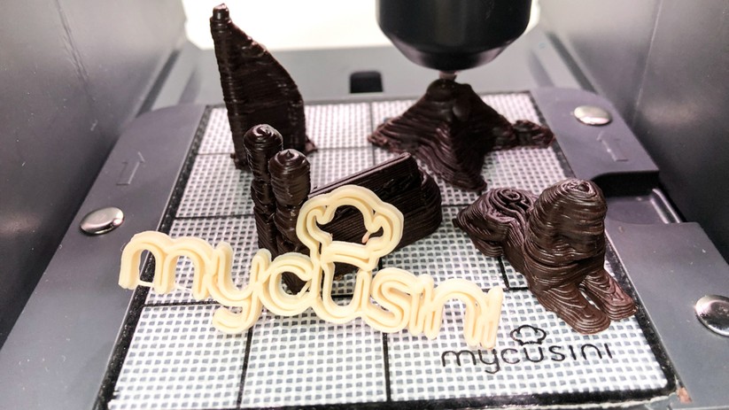 Schokoladen-Objekte aus dem 3D-Drucker mycusini 2.0.