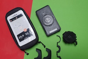 Fahrrad-Handyhalterung mit Powerbank SKS Compit Plus im Test