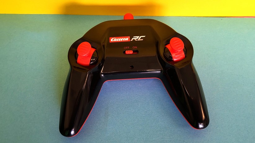 Carrera RC Ultimator - Ultimate Terrain Vehicle