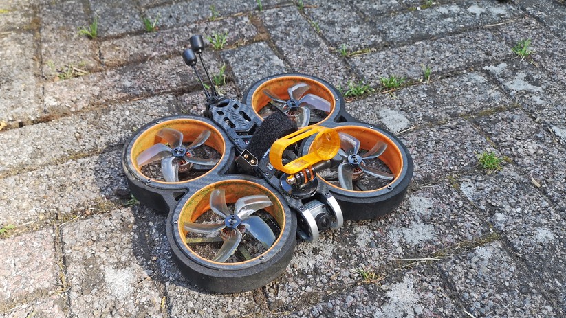 FPV in HD: Dieser Cinewhoop mit Air Unit hat schon einige Crashes unbeschadet überstanden (Diatone MXC 349).