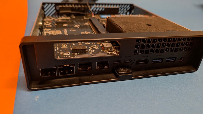 Minisforum MS-A2 - Bilder