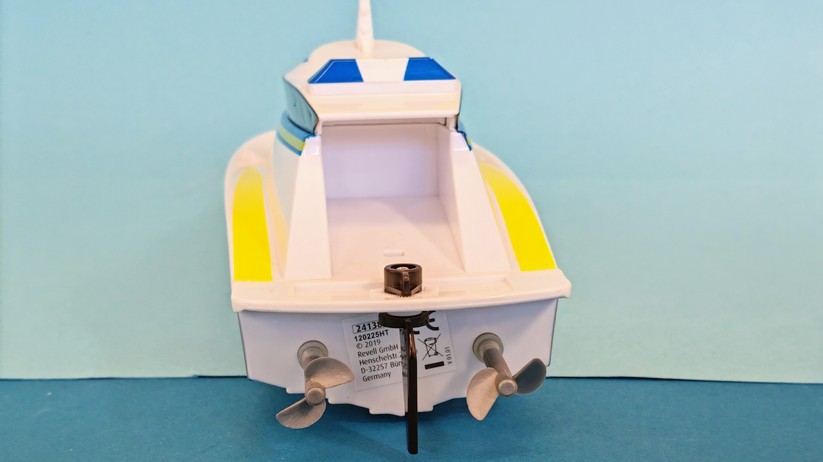 Revell Control RC Boat Police