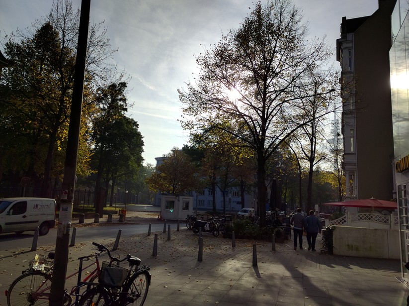 Google Nexus 6P (back light)