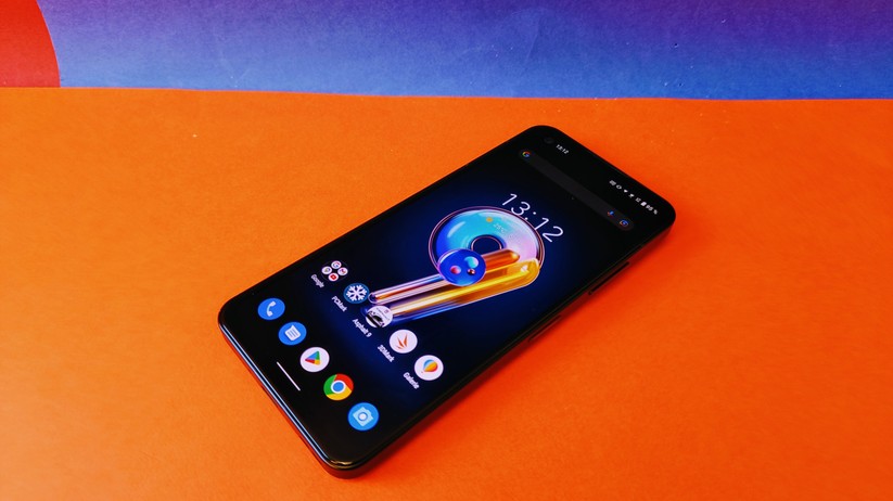 Asus Zenfone 9