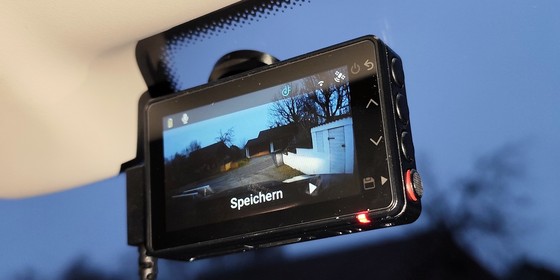 Garmin Dash Cam X210