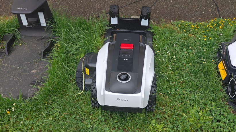 Ecovacs O1200 LiDAR Pro: Mähroboter für Flächen bis 1200 m² mit integriertem Kantentrimmer
