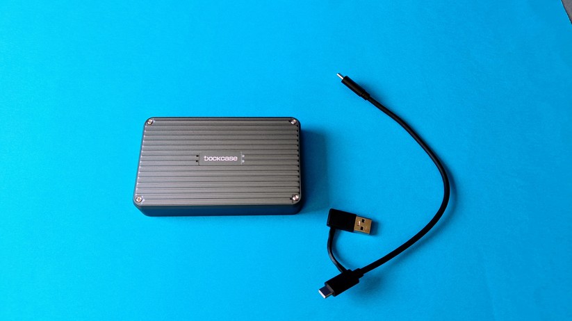 Dockcase 2.5" Smart Hard Drive Enclosure