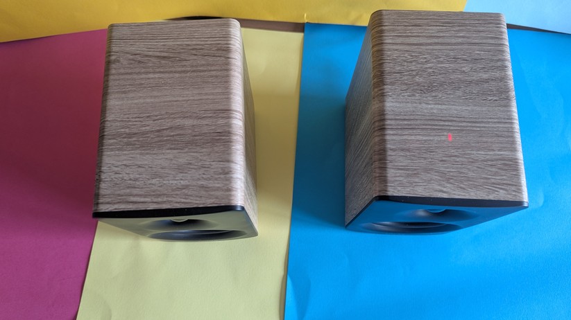 Edifier M60 - Bilder 