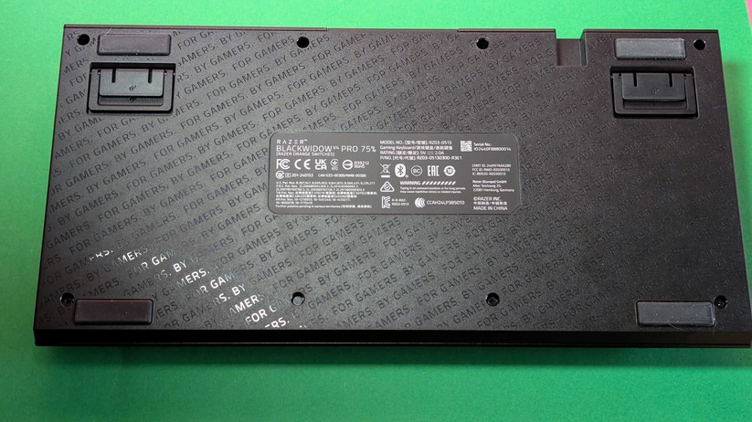 Razer Blackwidow V4 Pro 75 - Bilder