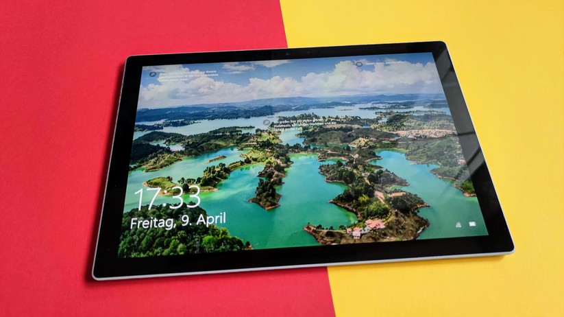 Microsoft Surface Pro 7+