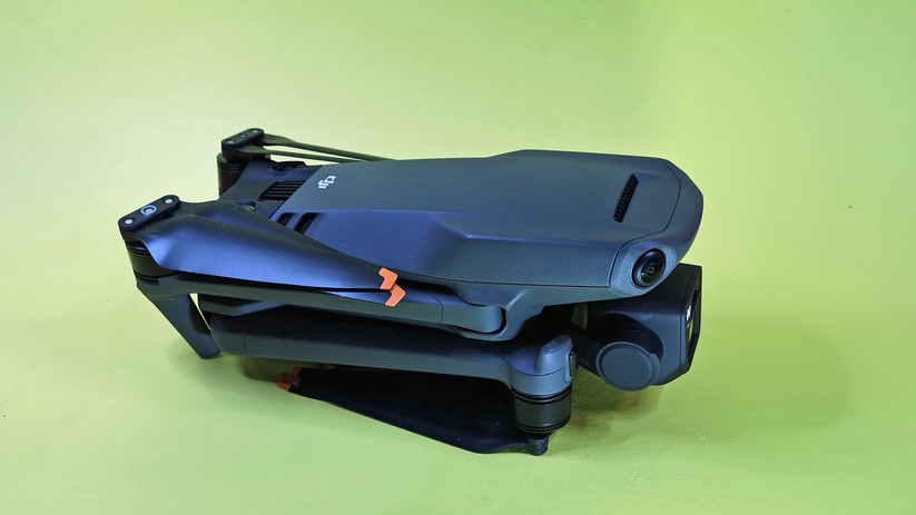 DJI Mavic 3