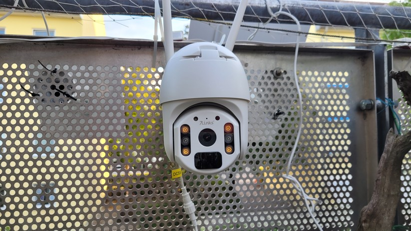 7Links IPC-750 (ZX-5302): Autark dank integriertem Akku, Solarpanel und WLAN