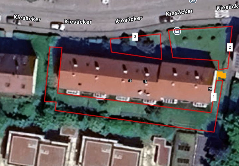  Neu ist die Möglichkeit, die Kartierung am PC mithilfe von Google Maps zu erstellen. Für unseren Garten ohne klare Begrenzung zu Pflanzen am Rand ist das aber wegen der schlechten Auflösung keine sinnvolle Option.