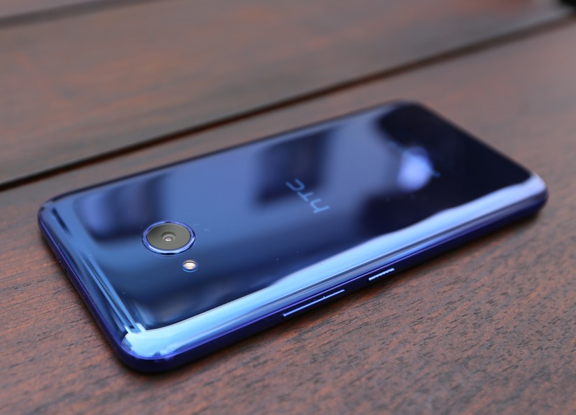 Das U11 life in blau ist extrem sexy.