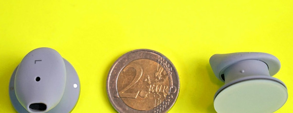 Surface Earbuds im Test: Microsoft mit Mut zum Design