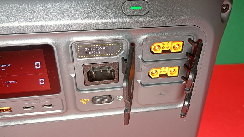 Die diversen Adapter der Power 1000 konnten wir leider nicht testen.