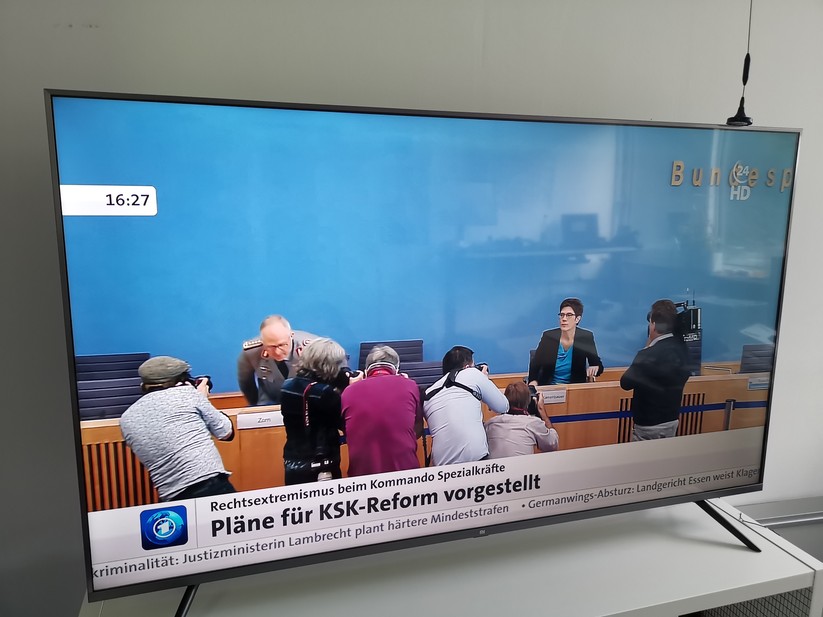 Das TV-Signal bereitet der UHD-TV gut auf. 