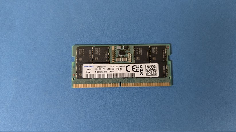 Asus Expert Book PM1 – Bilderstrecke