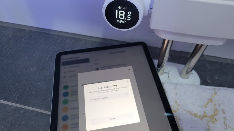  Dank Matter und Thread ist das smarte Heizkörperthermostat kompatibel mit vielen Smart-Home-Zentralen.