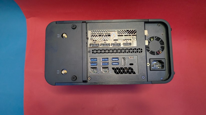 Zotac ZBox Magnus One – Bilderstrecke