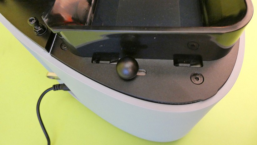 Die Verriegelung des Nova3d Elfin ist besonders komfortabel.